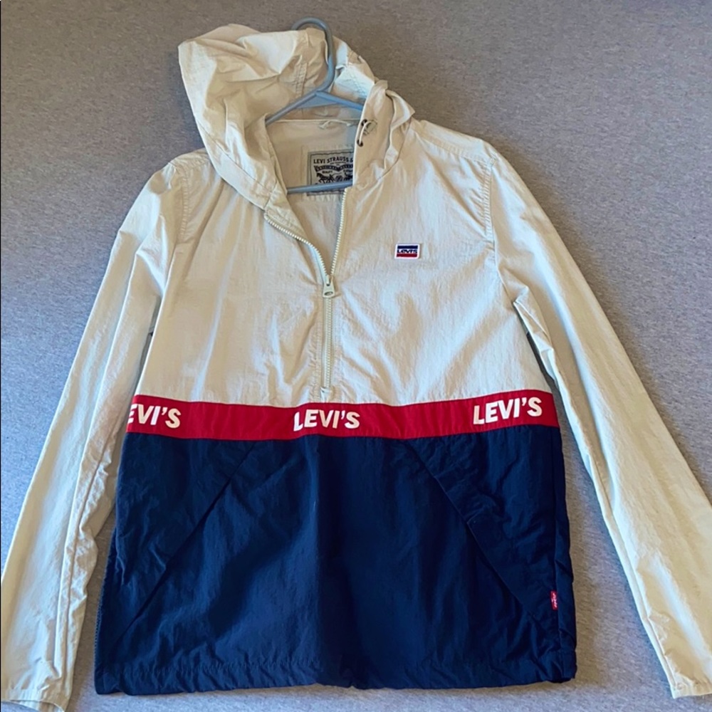 Men’s windbreaker